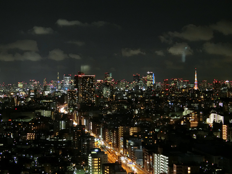 レストラン・スカイキャロットから見る夜景。東京タワーやスカイツリーなど、都心を一望できます。